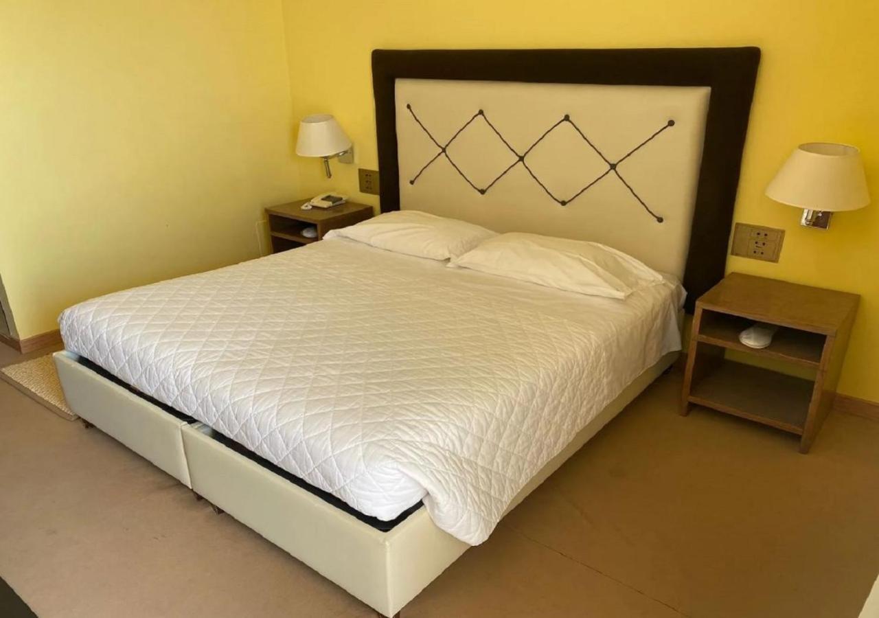 Pratolino Demidoff Country Resort מראה חיצוני תמונה